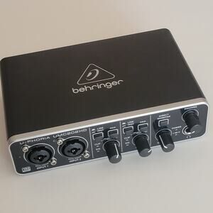 Behringer U-PHORIA UMC202HD 2-Channel USB Audio Interface